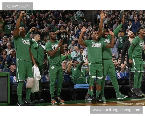 独行侠力克凯尔特人 展现强大团队协作与个人突破能力