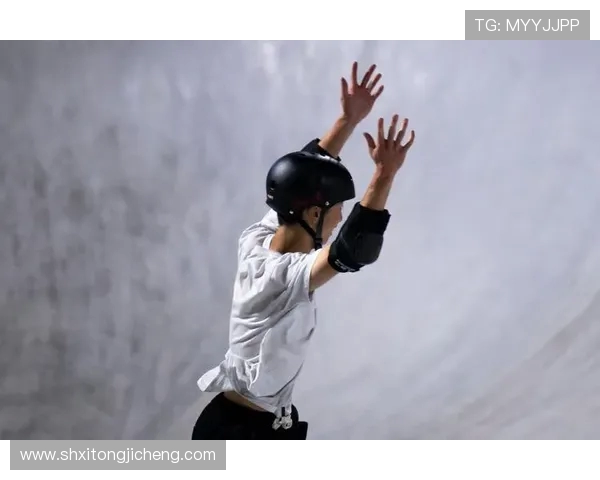 南京滑板队在世界攀岩锦标赛中以85分稳居积分榜首位