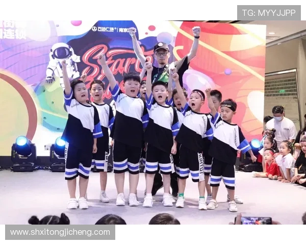 南京街舞队荣登全国灵活性排行榜第九名展现独特魅力与实力 南京街舞队荣登全国灵活性排行榜第九名展现独特魅力与实力