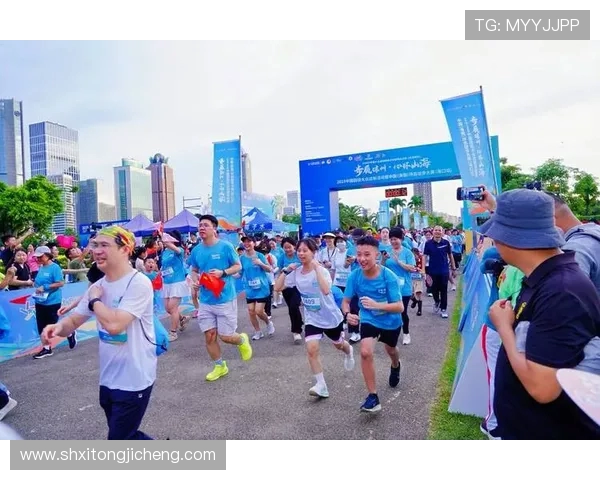 体育运动发展新趋势：全民健身与高科技的融合创新与未来前景分析