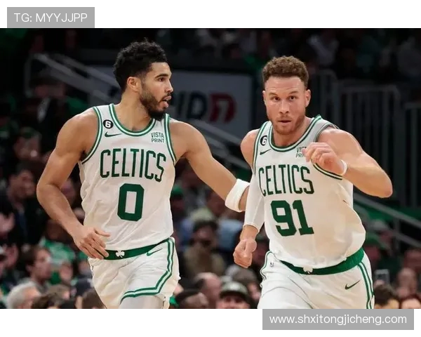 波士顿凯尔特人重塑辉煌之路 球队新赛季前瞻与核心球员分析